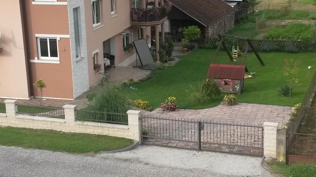 Apartmán Kaj-Lux Tuheljske Toplice Exteriér fotografie